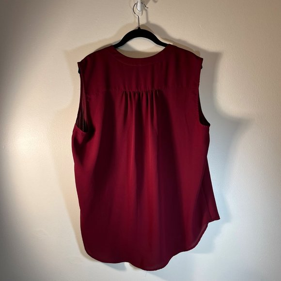 Nine West Women Burgundy Sleeveless Blouse - Picture 4 of 4